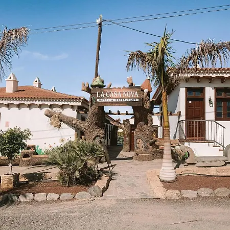 ホテル La Casa Nova